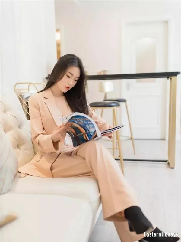 Liangzai Profile image 2