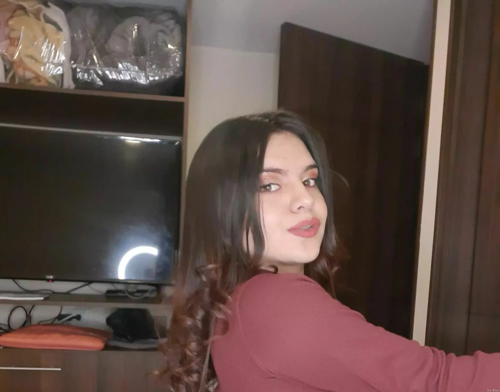 Andrea Profile image 1