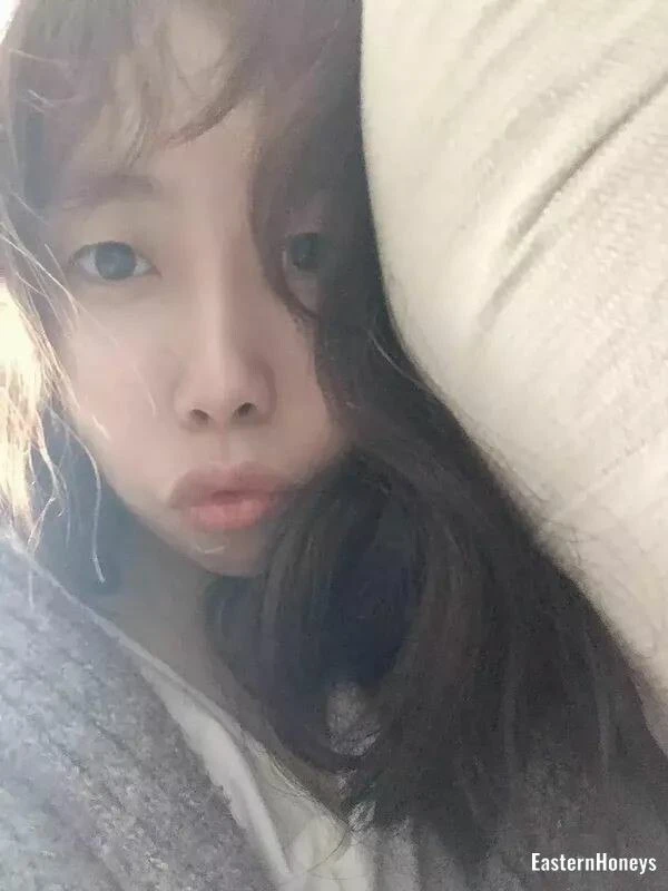 Zhe Profile image 4