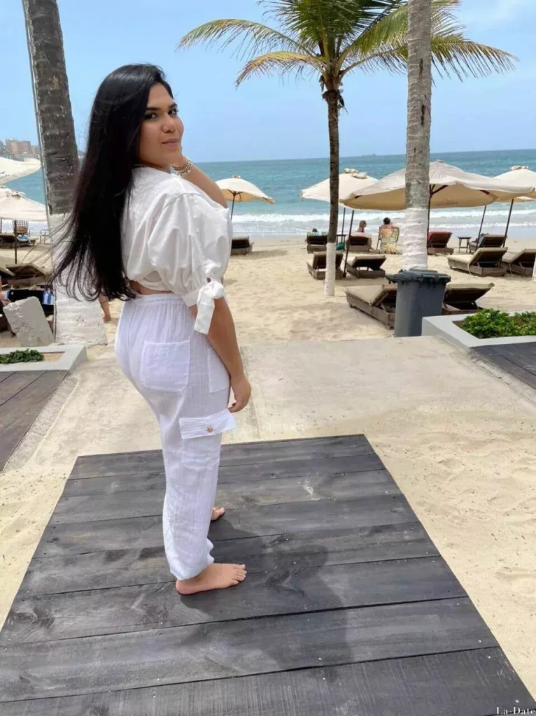 Nancy Profile image 3