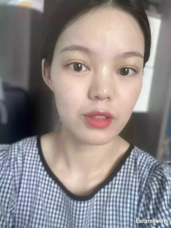 Hong Profile image 3