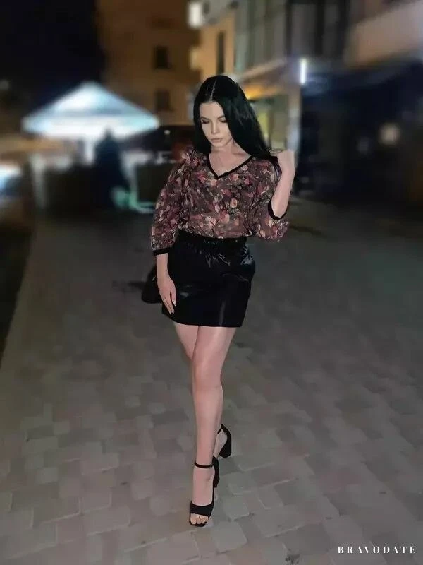 Olga Profile image 2